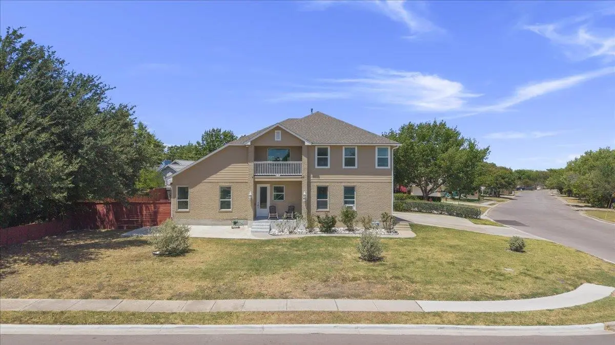 1106 Greenlawn Blvd, Round Rock, TX 78664 - #1