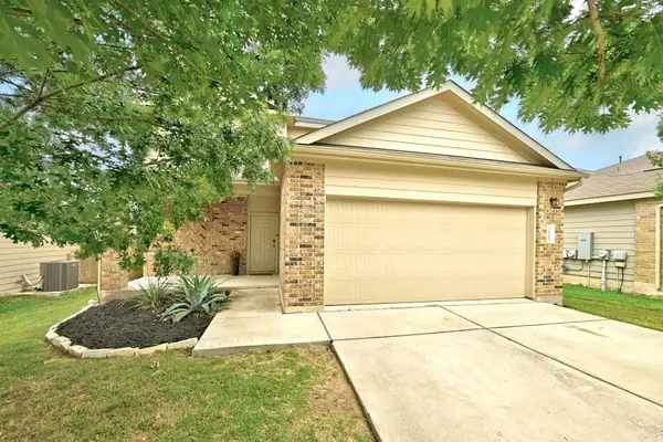 3905 Alpine Autumn Dr, Austin, TX 78744