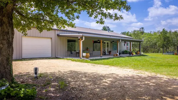 4082 Old Colony Line Rd, Lockhart, TX 78643