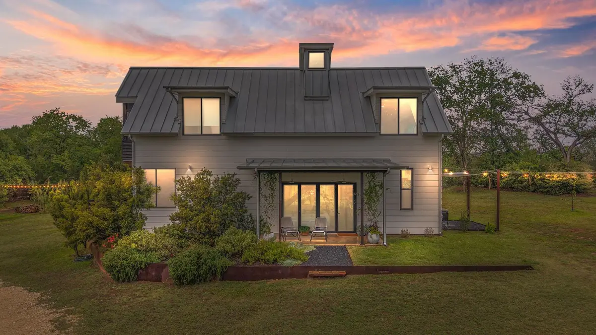 534 Old Mcdade Rd, Elgin, TX 78621 - #1
