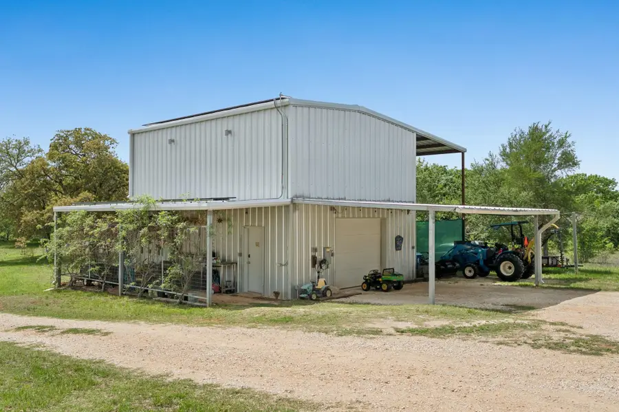 534 Old Mcdade Rd, Elgin, TX 78621 - #2