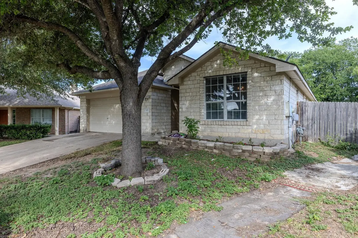 307 Chandler Crossing Cv, Round Rock, TX 78665 - #1