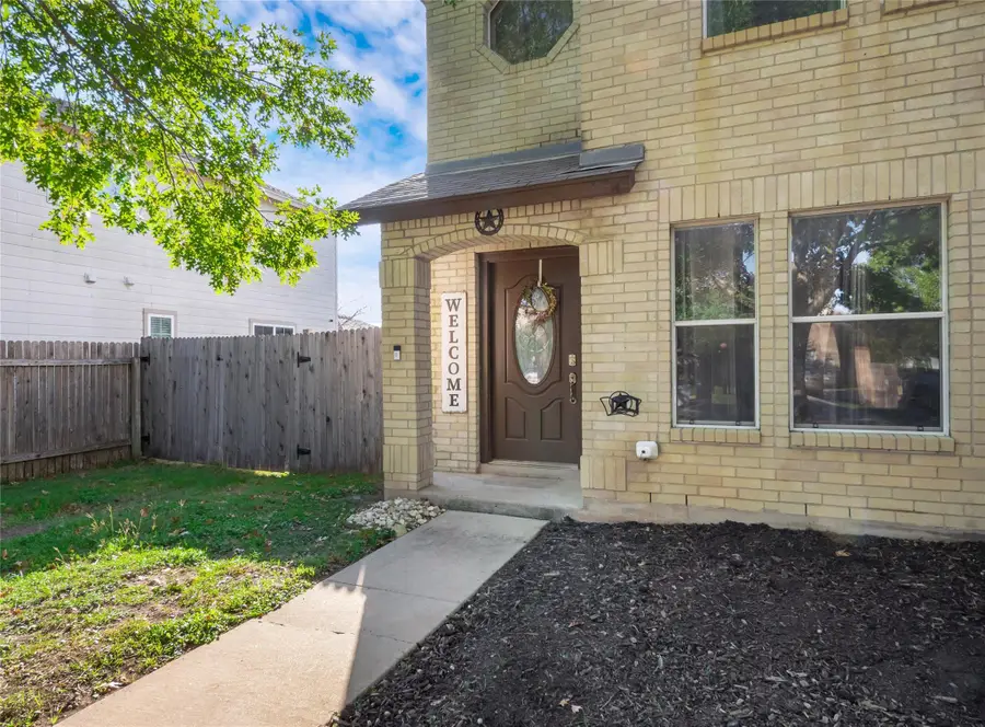 401 Bello Dr, Leander, TX 78641 - Image #2