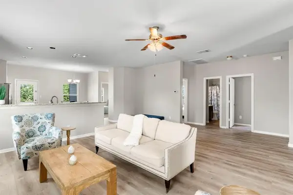 480 Waterloo Dr, Kyle, TX 78640