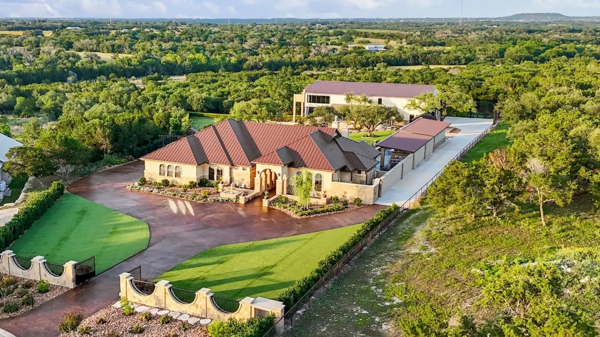 105 Esperanza Petal Pass, Liberty Hill, TX 78642 - #1