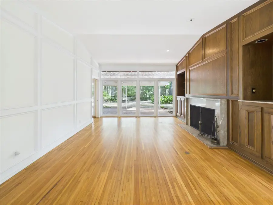 1202 Belmont Pkwy, Austin, TX 78705 - #3