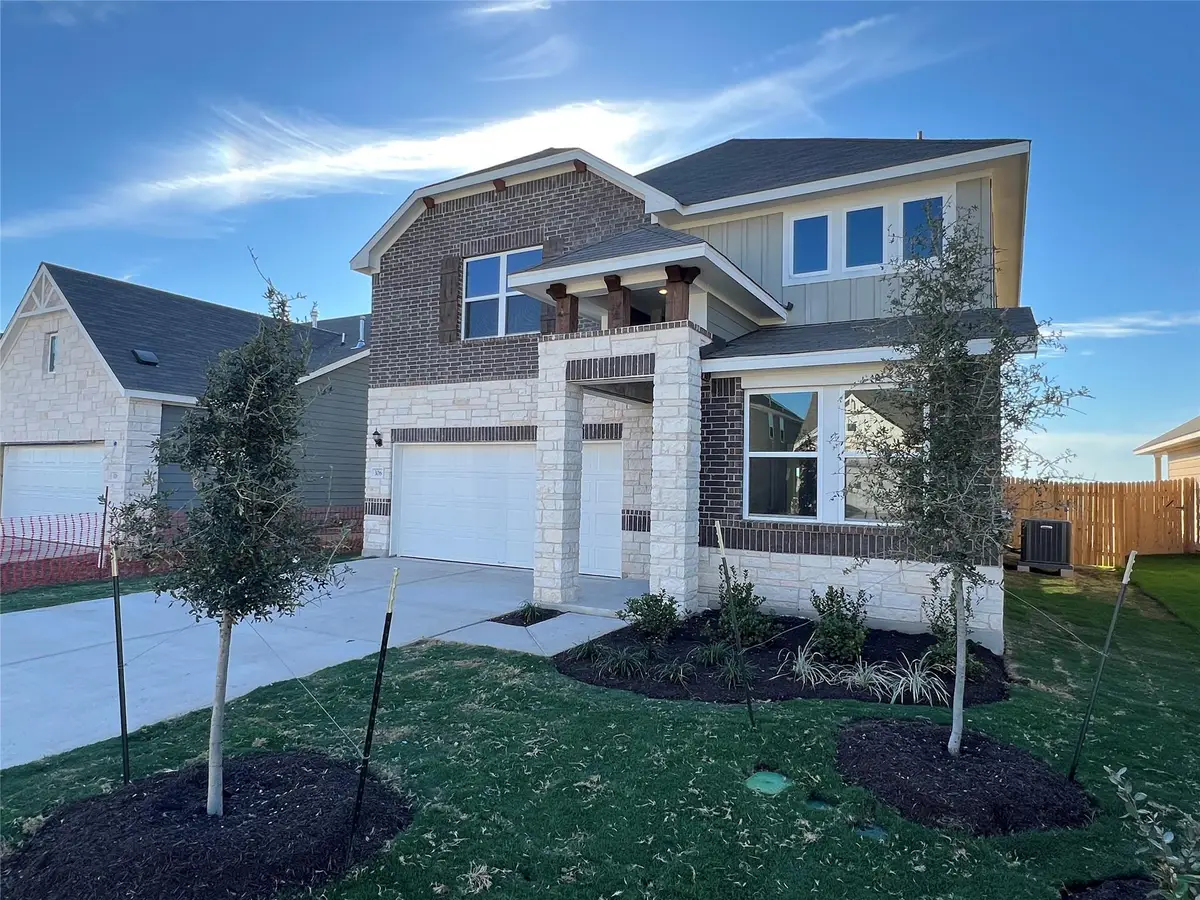 306 Willow Heights Dr, Hutto, TX 78634 - Image #1