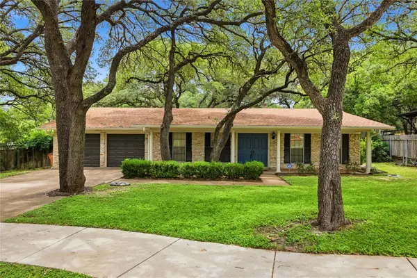 8401 Shenandoah Dr, Austin, TX 78753