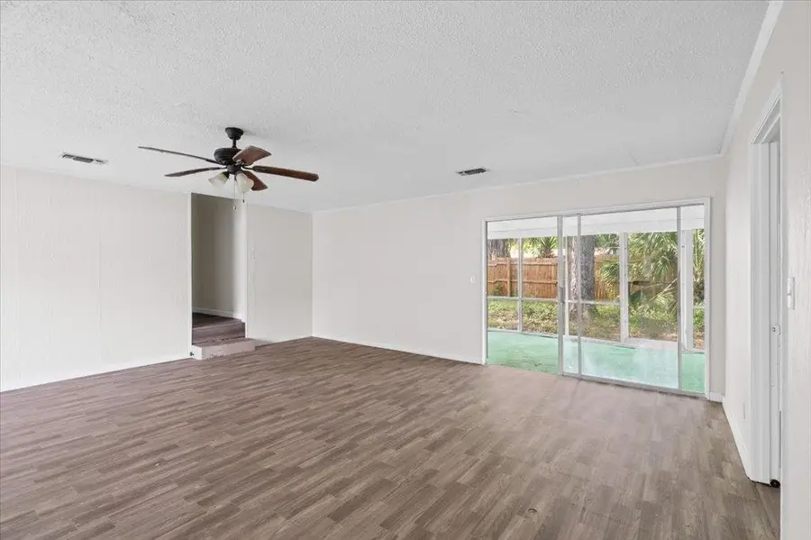 103 W Beaumont, Thrall, TX 76578 - #2