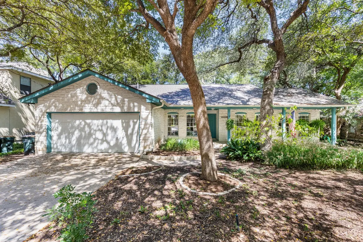 134 Canyon Rd, Georgetown, TX 78628 - #1