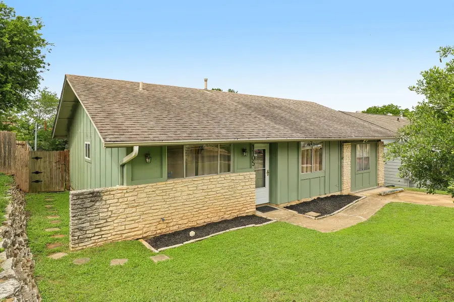 1105 Blue Ridge Dr, Austin, TX 78753 - #2