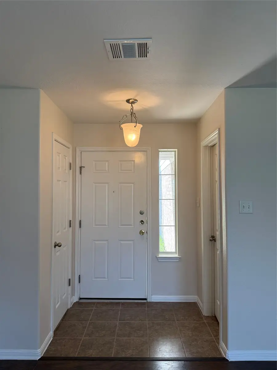 3703 Holden Ct, Round Rock, TX 78665 - #3