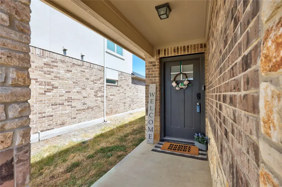 304 Dubina Ave, Georgetown, TX 78626 - #3