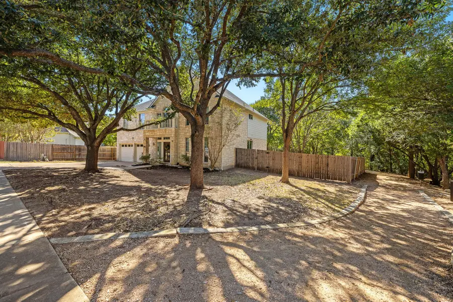 2231 Falkirk Dr, Round Rock, TX 78681 - Image #2
