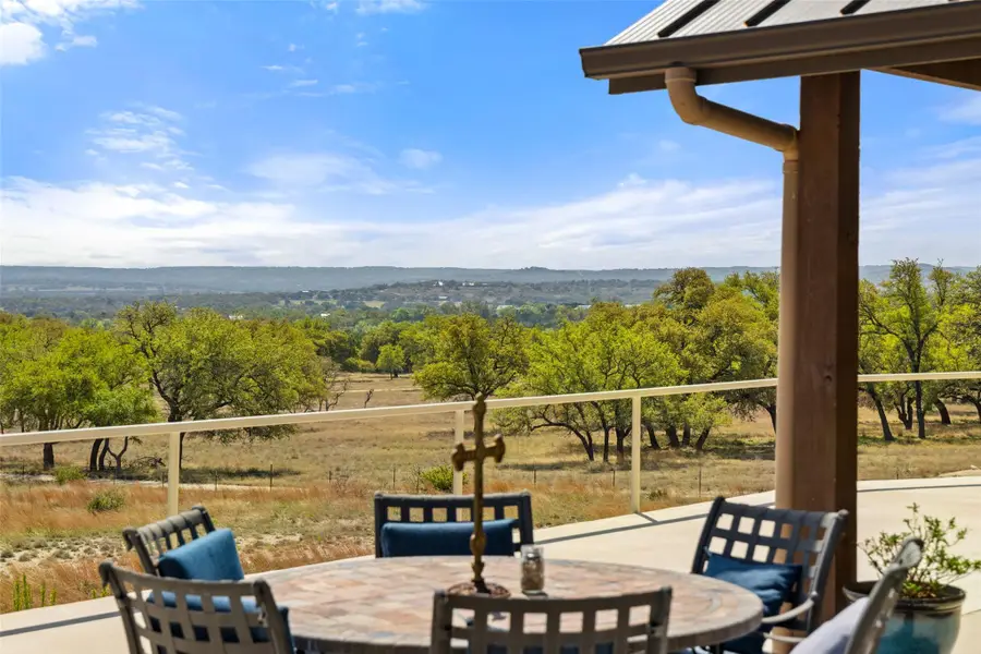 546 Lazy Oak Rd, Johnson City, TX 78636 - #3