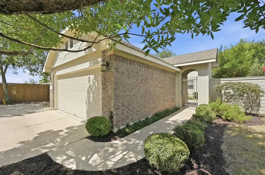 503 Stonewood Ln, Buda, TX 78610 - #2