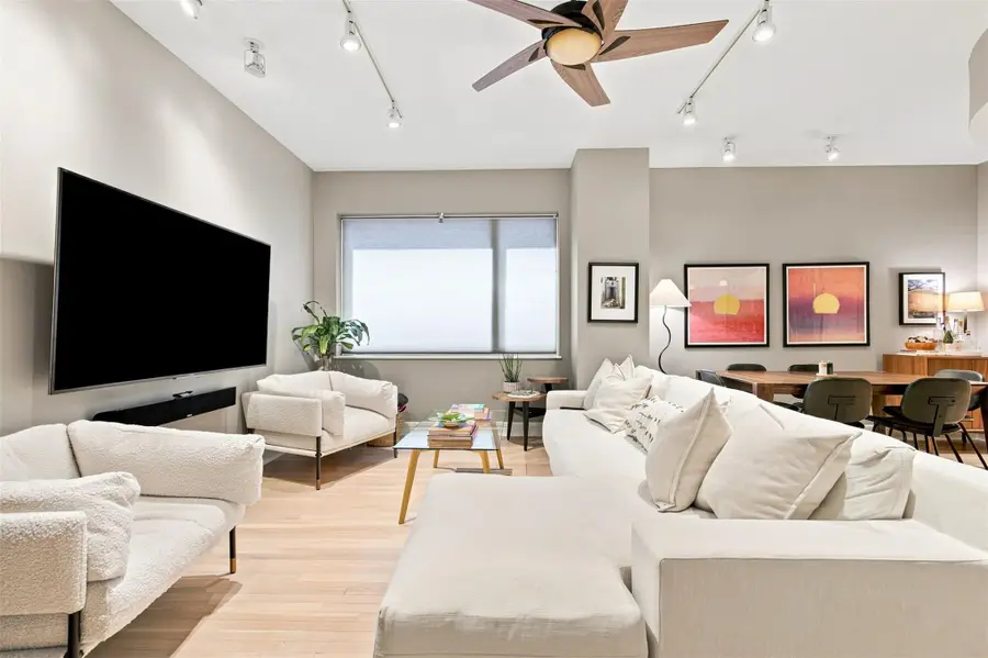 901 W 9th St #216, Austin, TX 78703 - #3