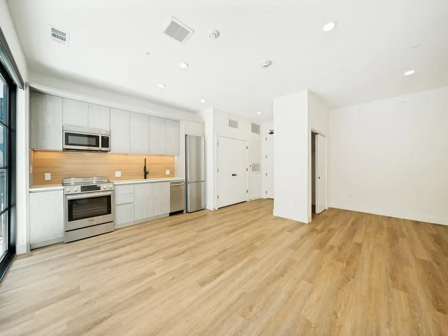 4315 S Congress Ave #220, Austin, TX 78745 - #2