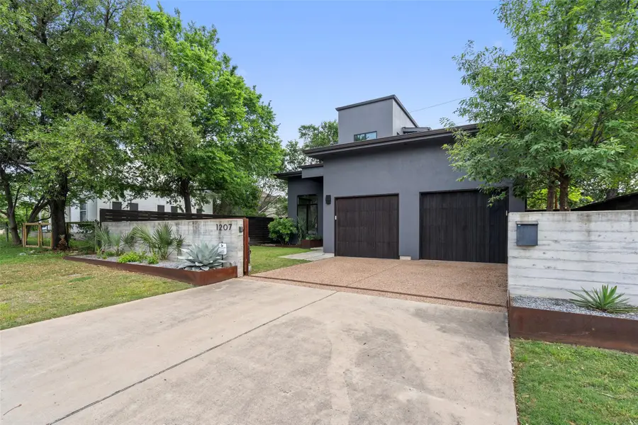1207 E 13th St, Austin, TX 78702 - Image #3