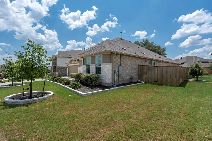 805 Cold River Run, Kyle, TX 78640 - #2