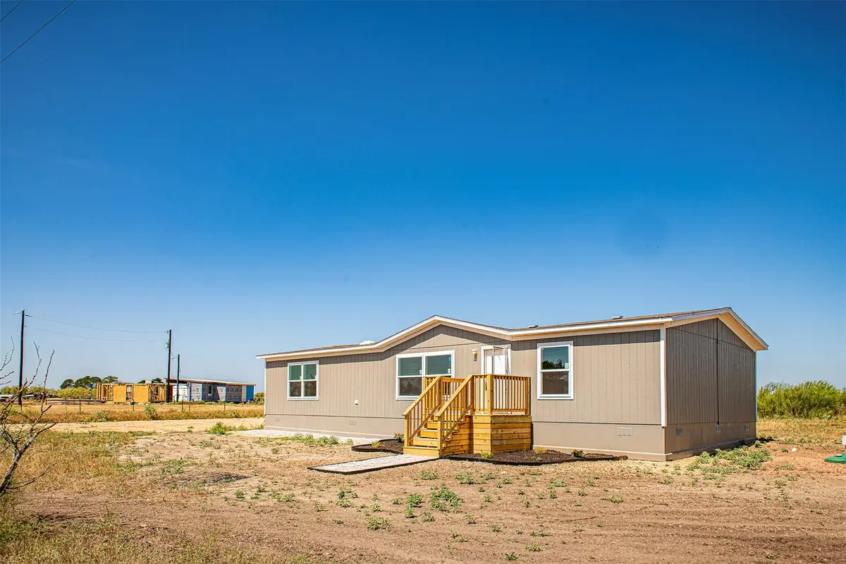 135 Spanish Oak Rd, Dale, TX 78616 - #1