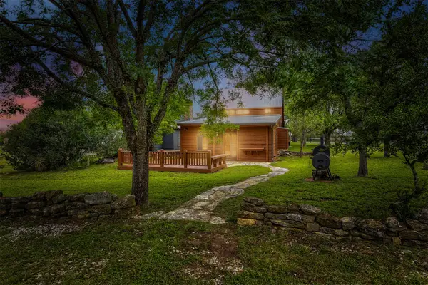 204 Topspin Dr, Spicewood, TX 78669