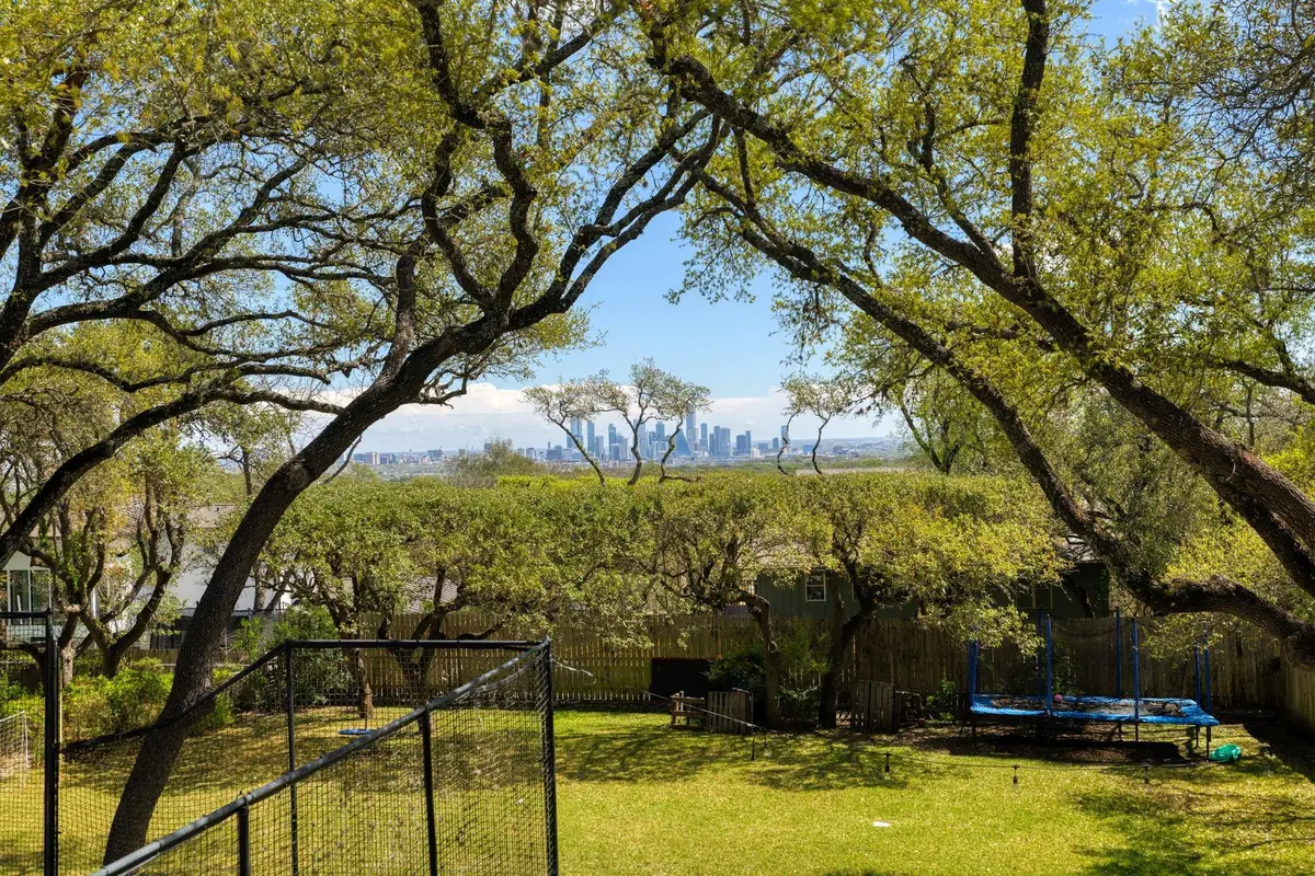 205 Mcconnell Dr, West Lake Hills, TX 78746 - #1