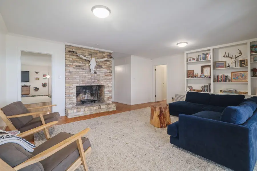 205 Mcconnell Dr, West Lake Hills, TX 78746 - #2