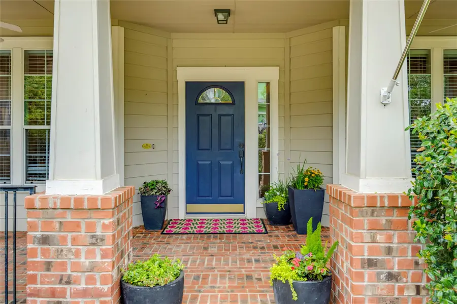 6421 Carrington Dr, Austin, TX 78749 - #2