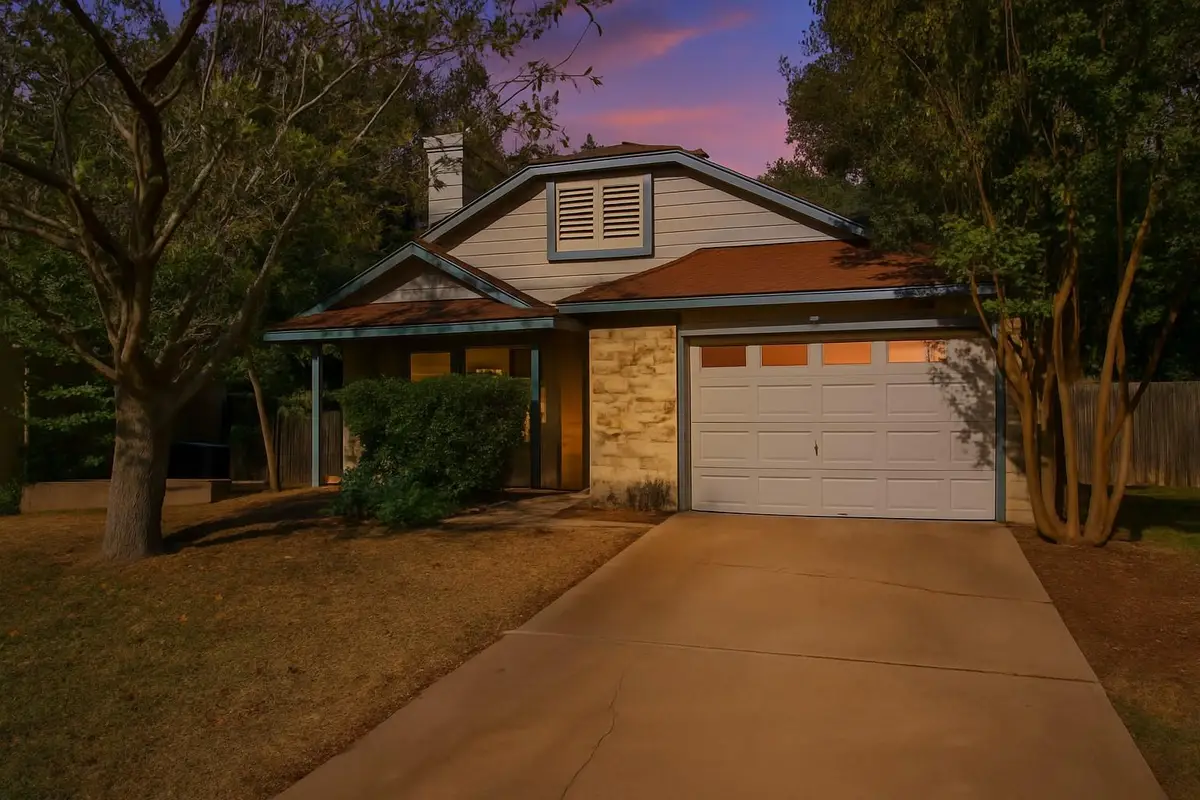 8406 Siskin Cv, Austin, TX 78745 - Image #1