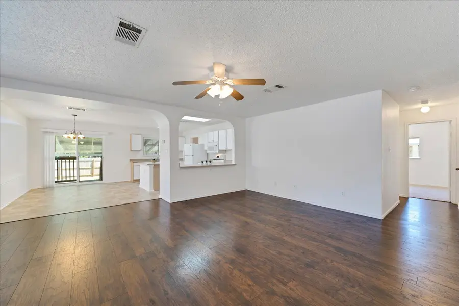 3602 Meadow Park Dr, Round Rock, TX 78665 - #2
