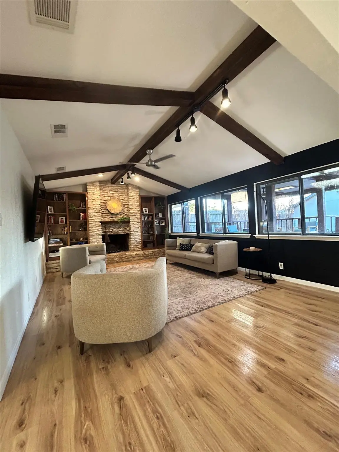 9507 Sherbrooke St, Austin, TX 78729 - Image #1