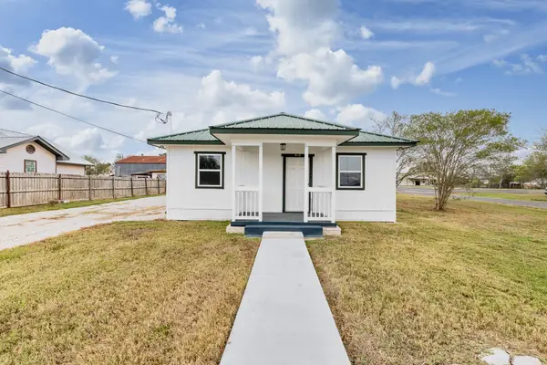 610 N Fair St, Gonzales, TX 78629