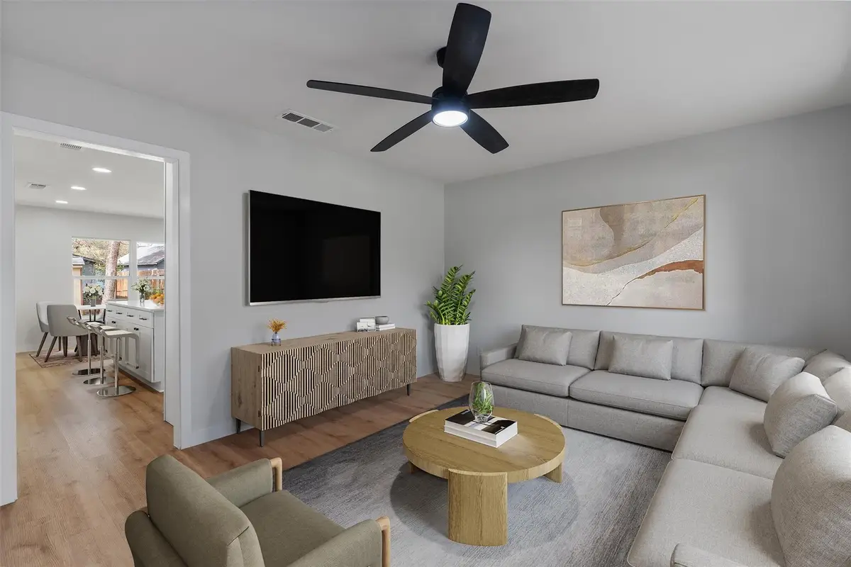 4812 Aberdeen Dr, Austin, TX 78745 - #1