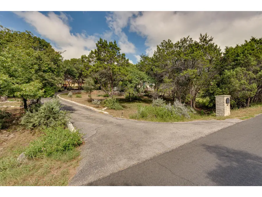 1602 Wild Basin Ledge, Austin, TX 78746 - Image #2