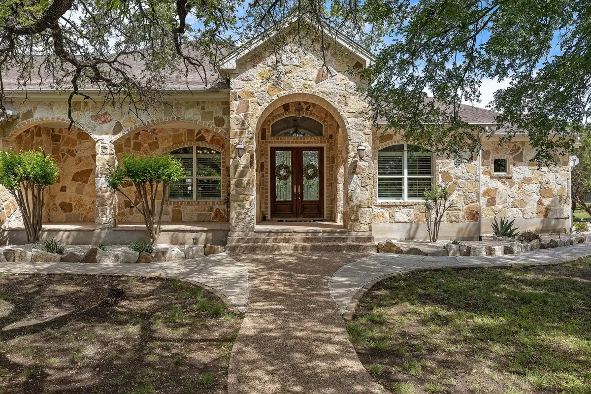 100 Palomino Cv, Jarrell, TX 76537 - #1