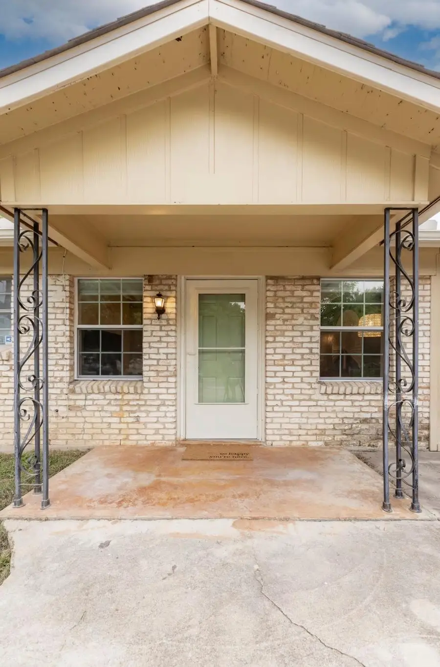 1303 Haynes St, San Marcos, TX 78666 - #2