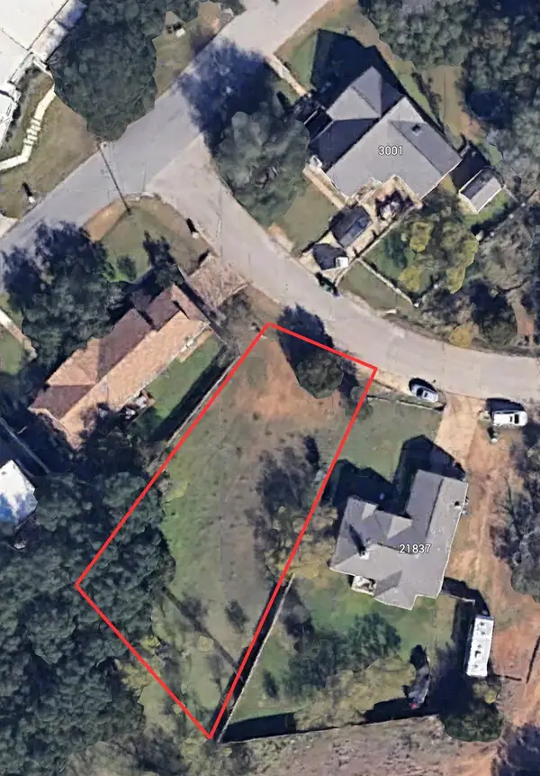 21839 Tallahassee Ave, Lago Vista, TX 78645