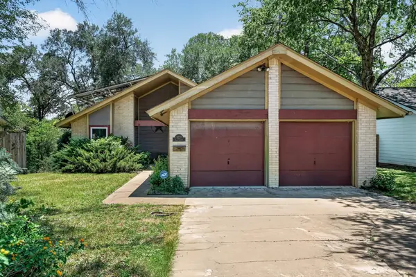 5227 Meadow Creek Dr, Austin, TX 78745