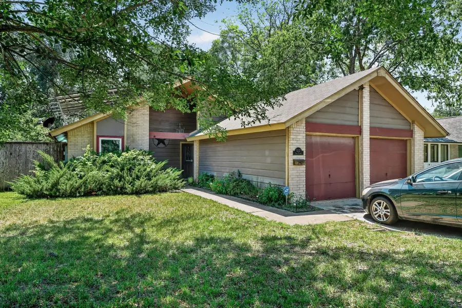 5227 Meadow Creek Dr, Austin, TX 78745 - #2