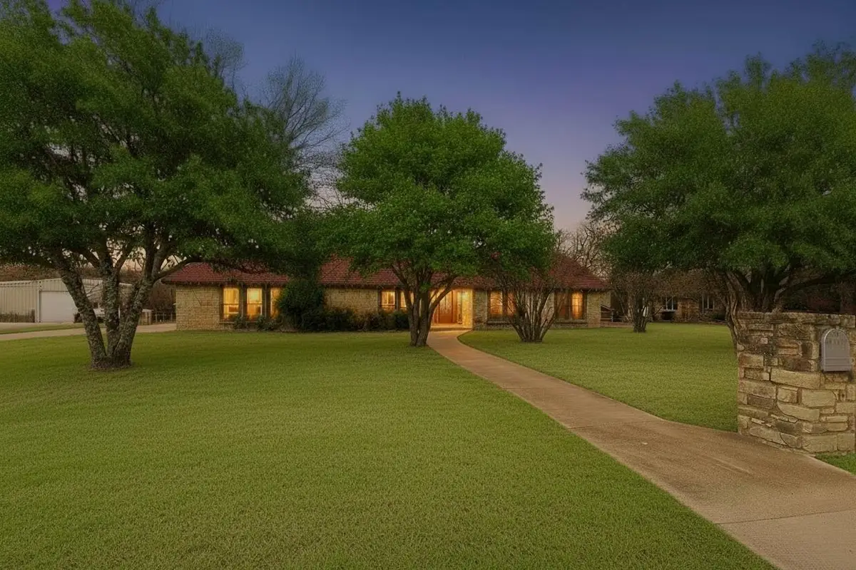 308 Ashwood Ln, Georgetown, TX 78628 - Image #1