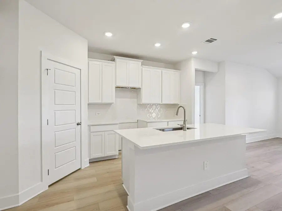 620 Timbo Dr, Jarrell, TX 76537 - #3