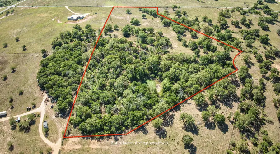 5250 Gravel Pit Rd, Kingsbury, TX 78155 - #2