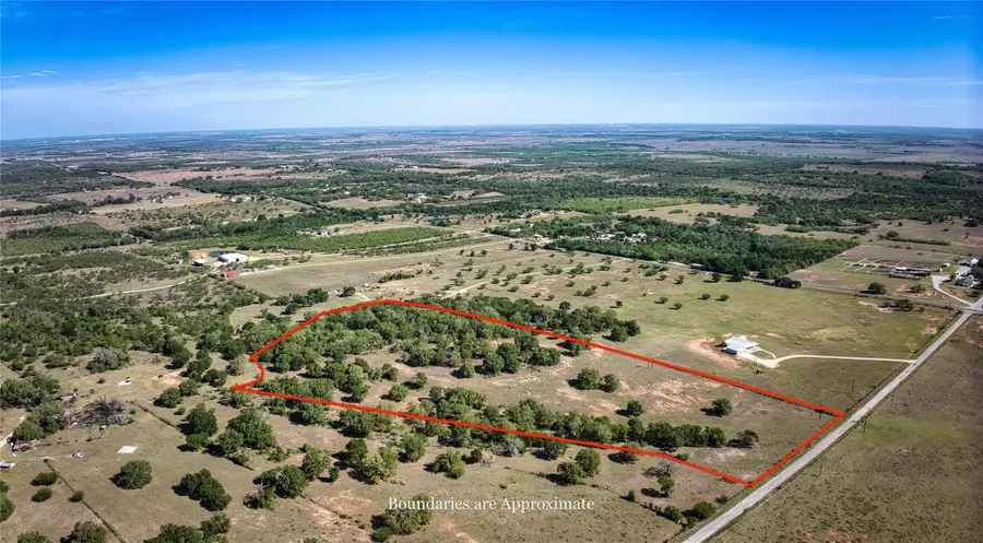 5250 Gravel Pit Rd, Kingsbury, TX 78155 - #3