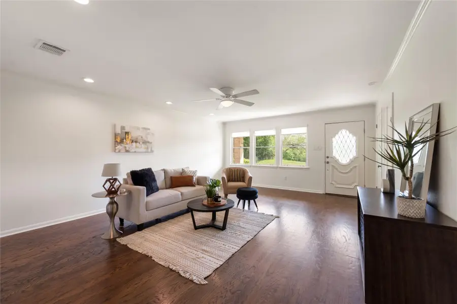 11129 Pinehurst Dr #C, Austin, TX 78747 - #3