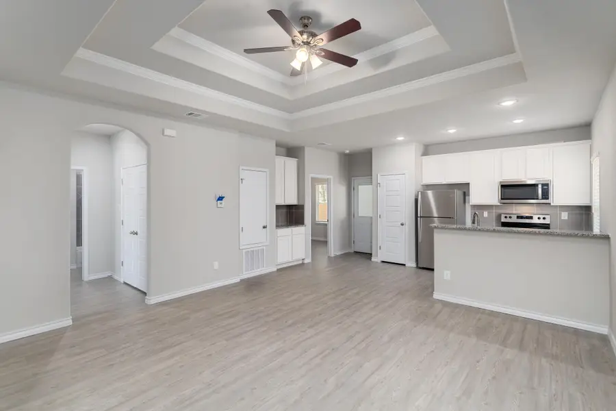 606 Hudson St #608, Seguin, TX 78155 - #3
