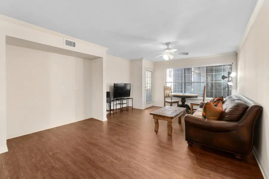 501 W 26th St #113, Austin, TX 78705 - #2