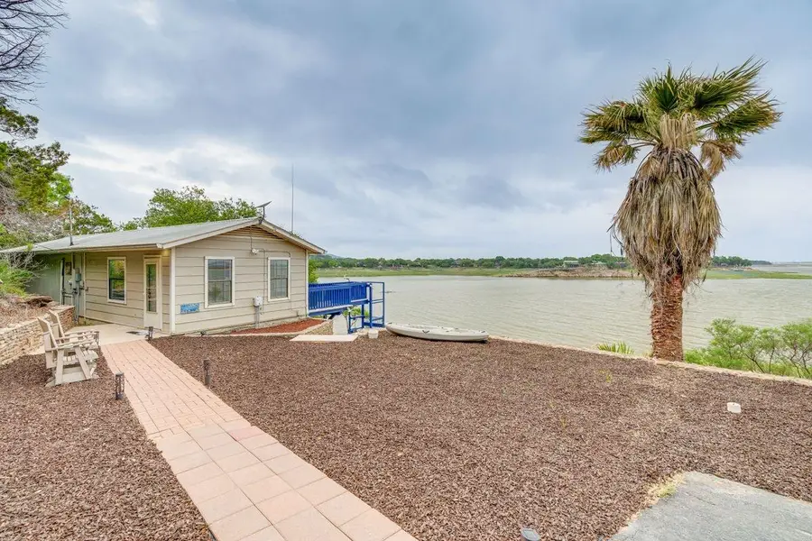 603 Waterway Ln, Burnet, TX 78611 - Image #2