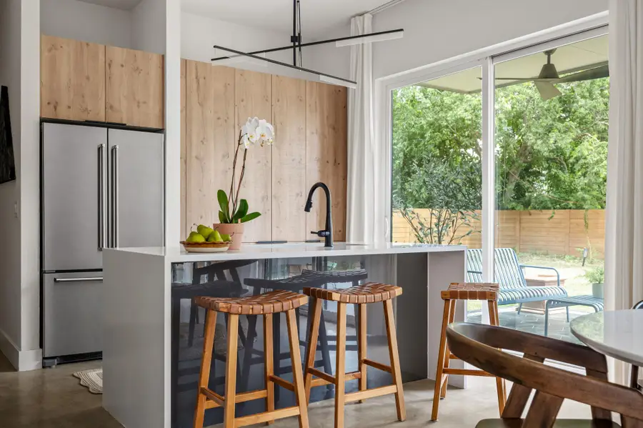 608 Brentwood St, Austin, TX 78752 - #3