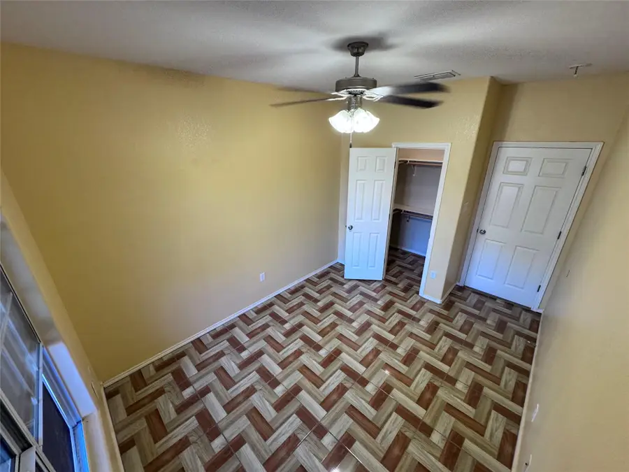 11202 Granados St, Laredo, TX 78045 - Image #3